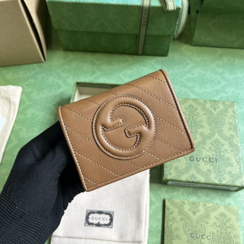 G*u*i wallets & purse